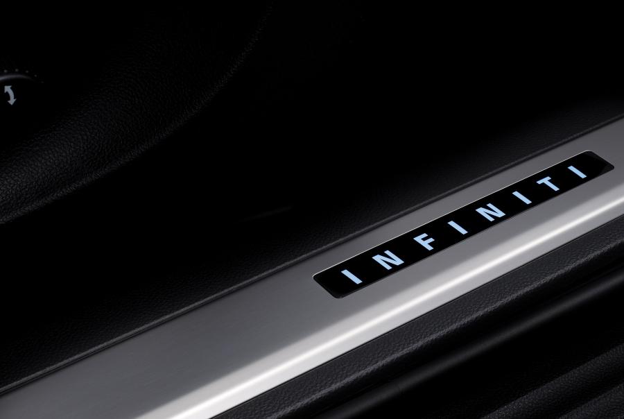  Infiniti FX50 S Limited Edition 2010 года  (фото 7 из 15)